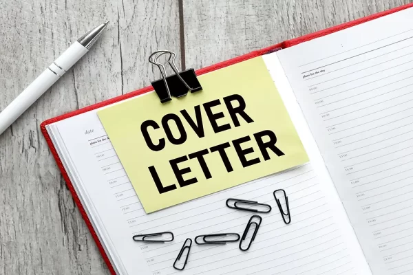 The New Cover Letter: Why Executives Still Need One